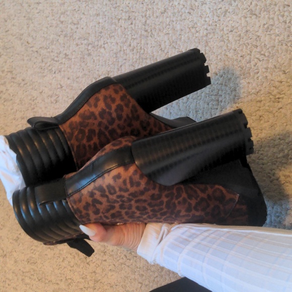 JustFab Shandee Lace-Up Booties for Women - High Heeled Combat Boots, Fa… - Picture 8 of 9